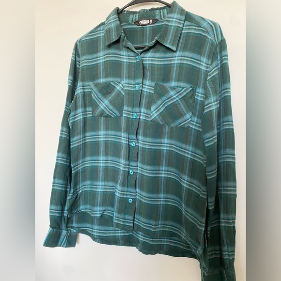 ⭐️FLANNEL⭐️ - Picture 4 of 4